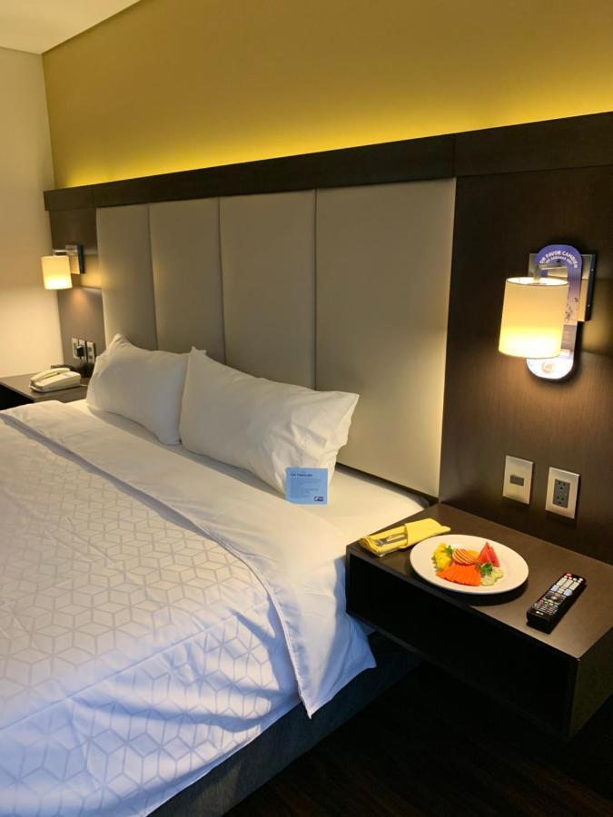 Holiday Inn Express - Mexico Basilica By Ihg Exteriör bild
